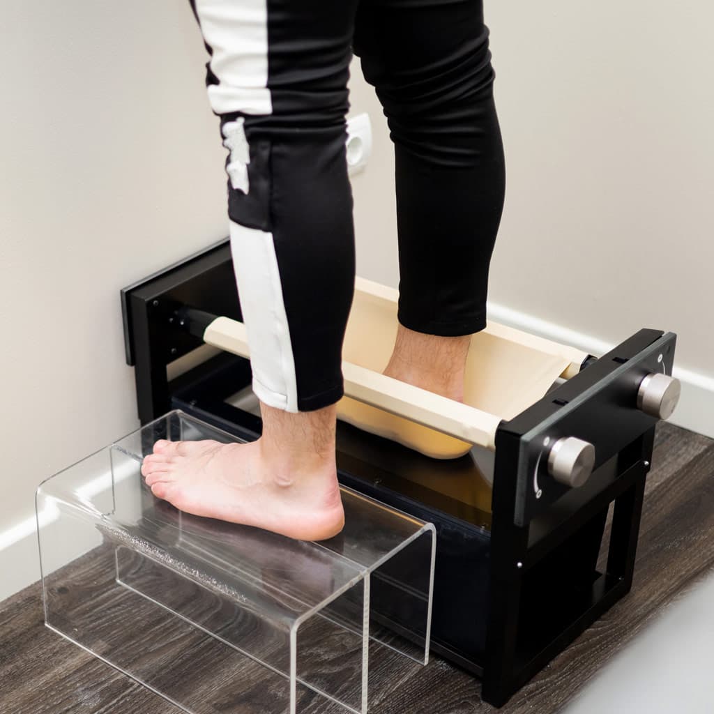 Optimiza el movimiento de tus pies con podología biomecánica